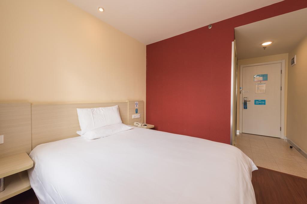 Hanting Hotel Beijing Yaojiayuan Road מראה חיצוני תמונה