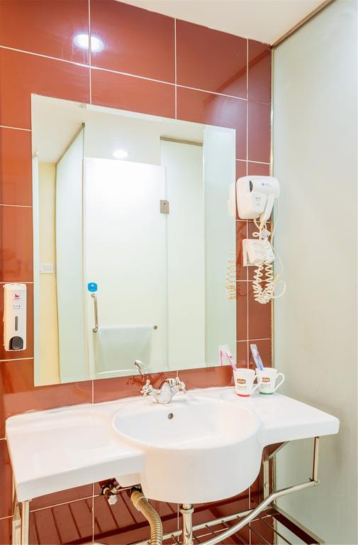 Hanting Hotel Beijing Yaojiayuan Road מראה חיצוני תמונה